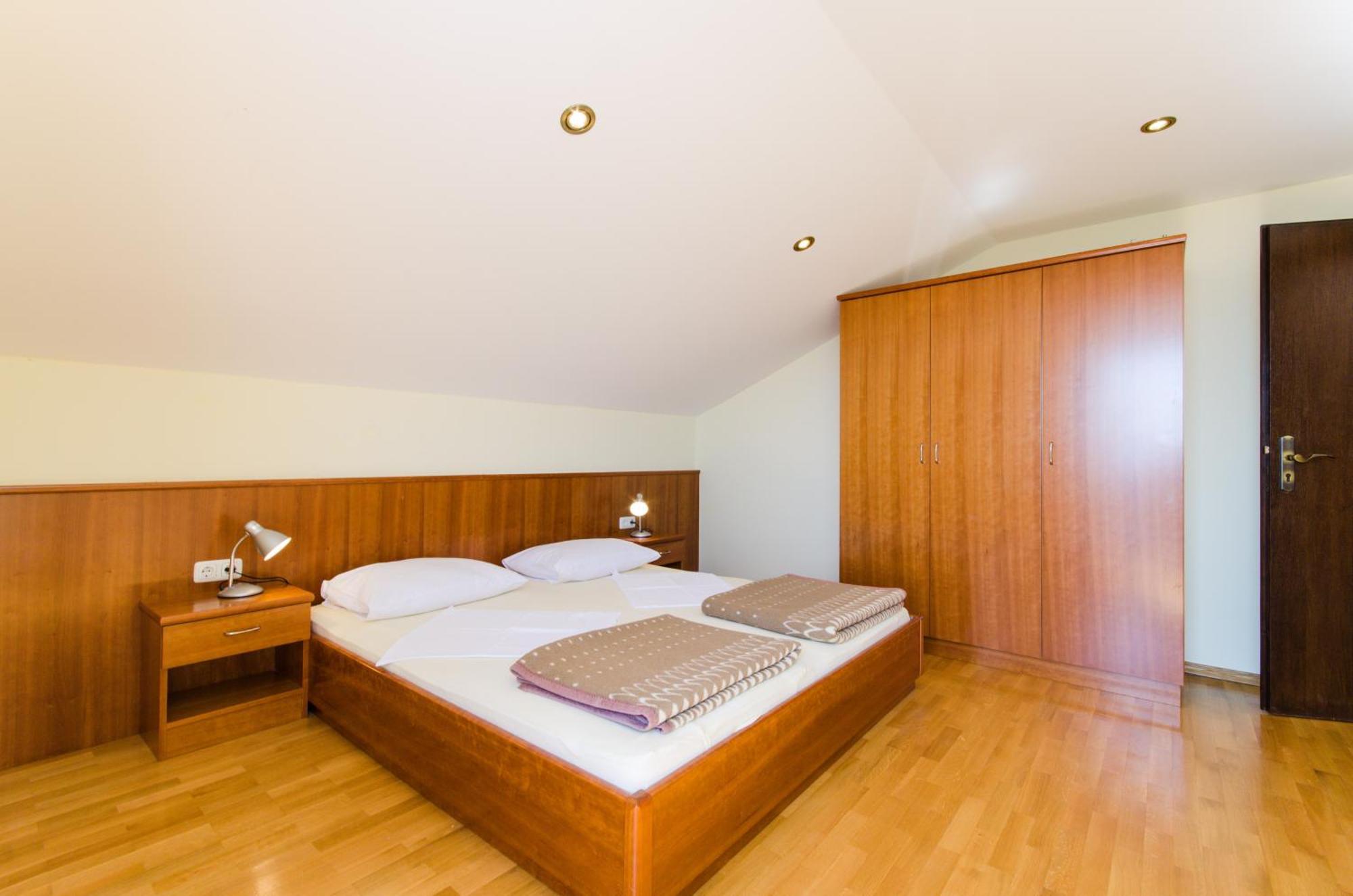 Villa Nada Цриквениця Екстер'єр фото