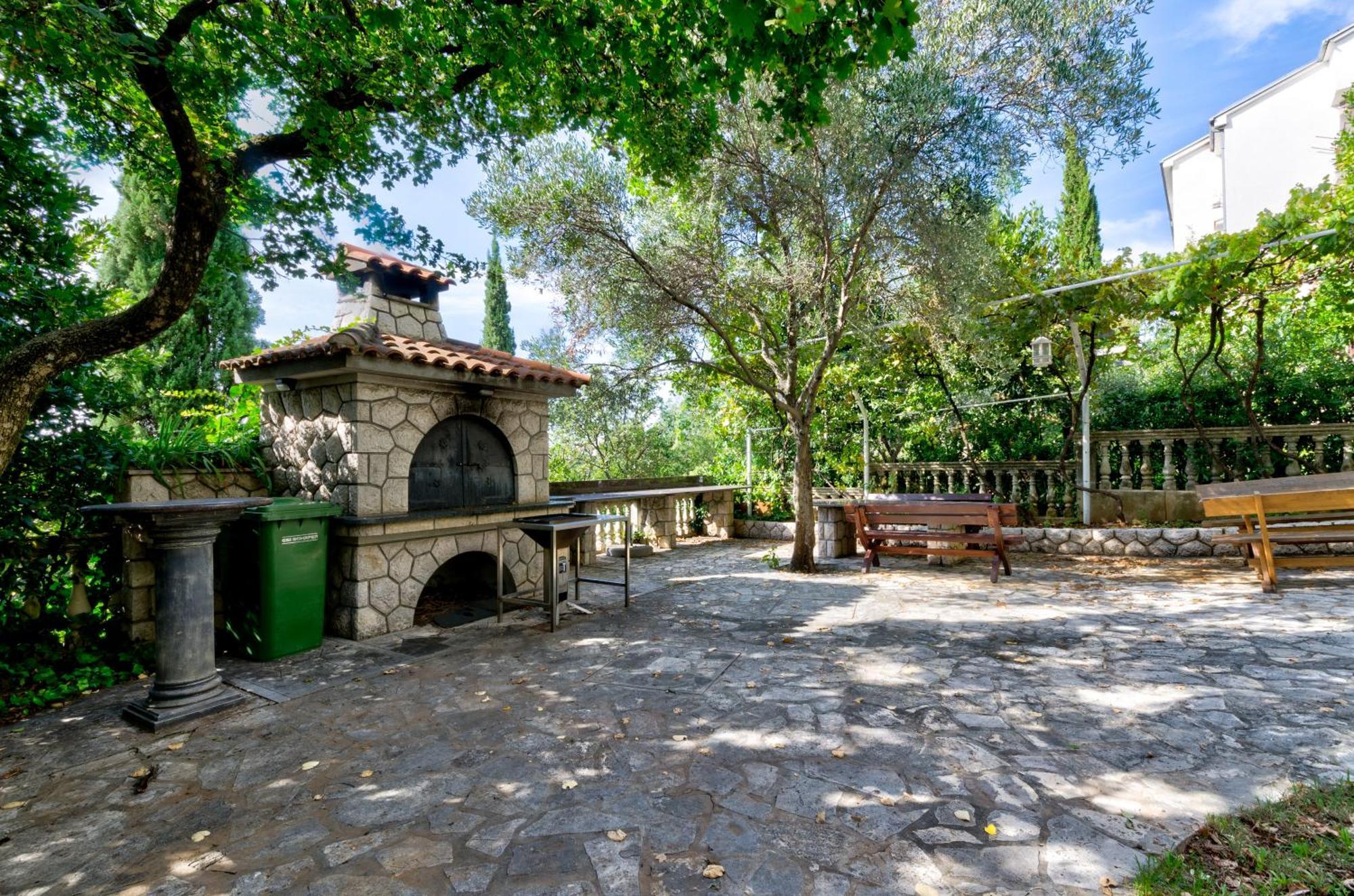 Villa Nada Цриквениця Екстер'єр фото